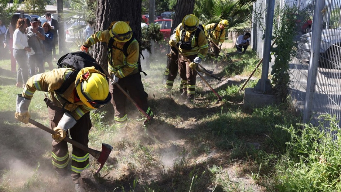 boton-rojo-incendios-conaf-1 (1)